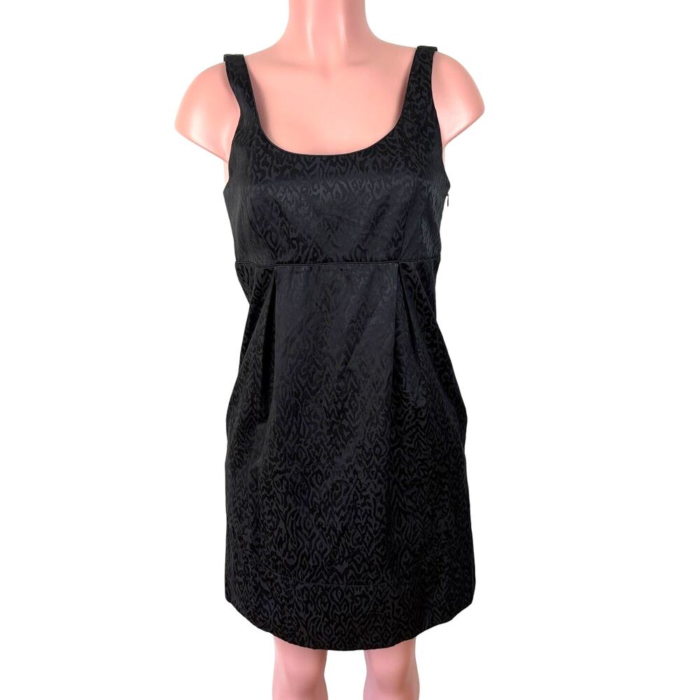 White House Black Market Sleeveless Black Dress 4 LBD cocktail, event, evening
